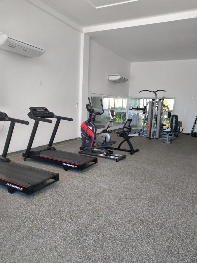 Flat Em Muro Alto- *